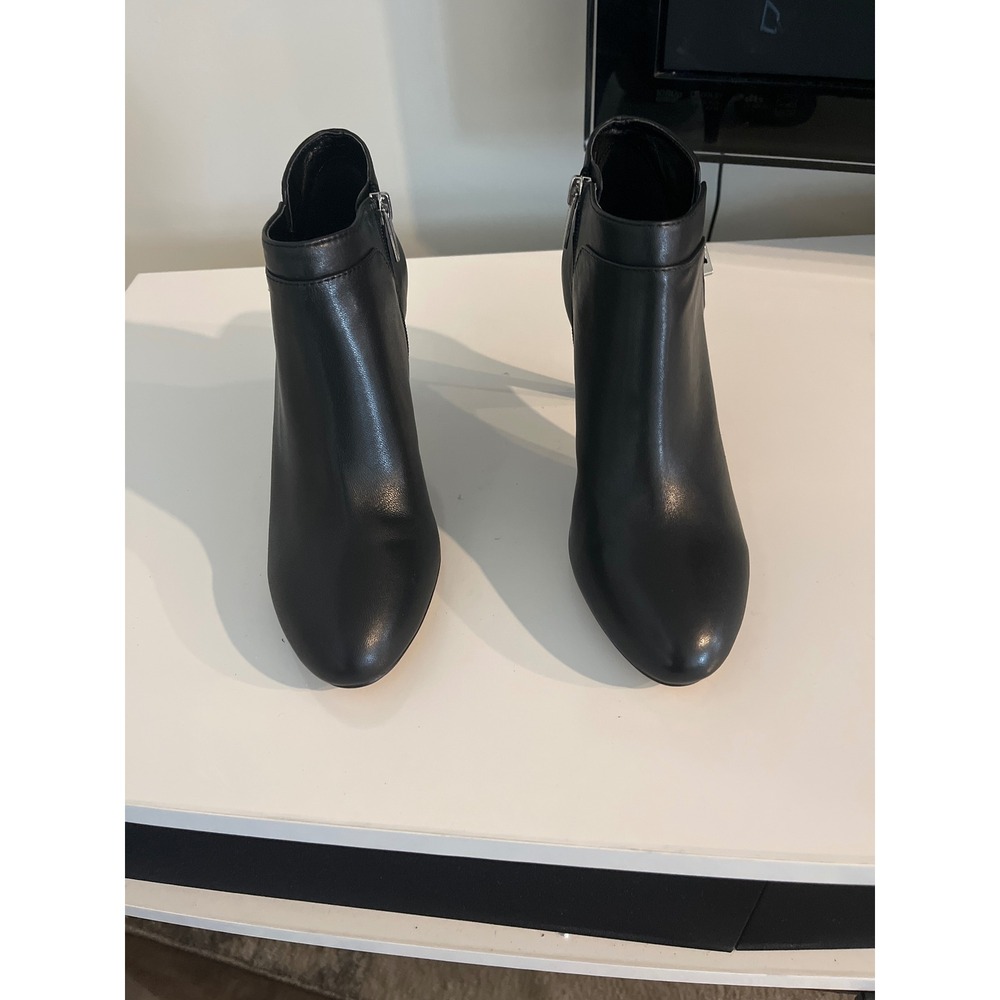 Vince Camuto Black Leather Buckle Ankle Boots Stiletto Heel Pointed Toe Size 9M